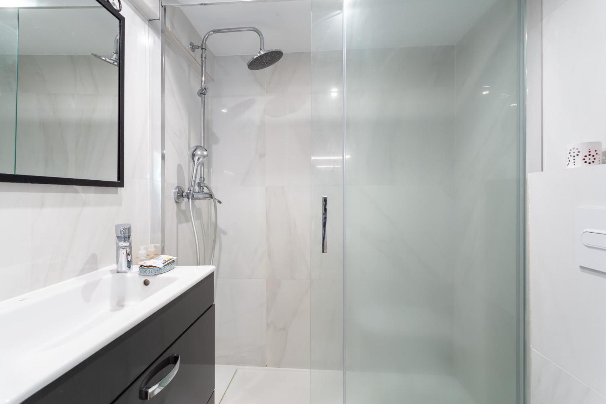 Camoes Lounge Apartment W/Courtyard Lissabon Buitenkant foto