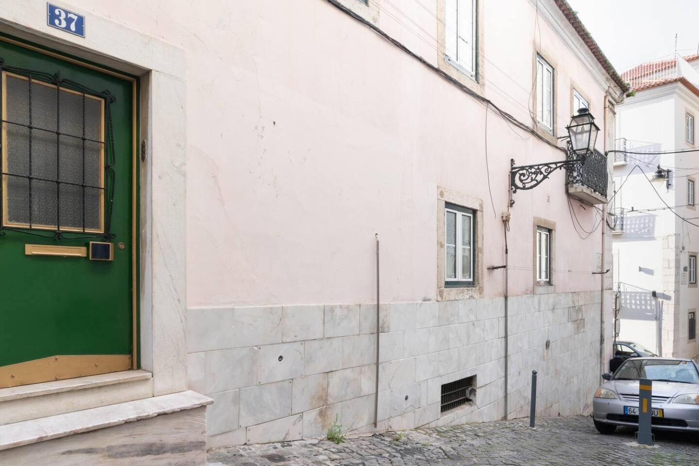 Camoes Lounge Apartment W/Courtyard Lissabon Buitenkant foto