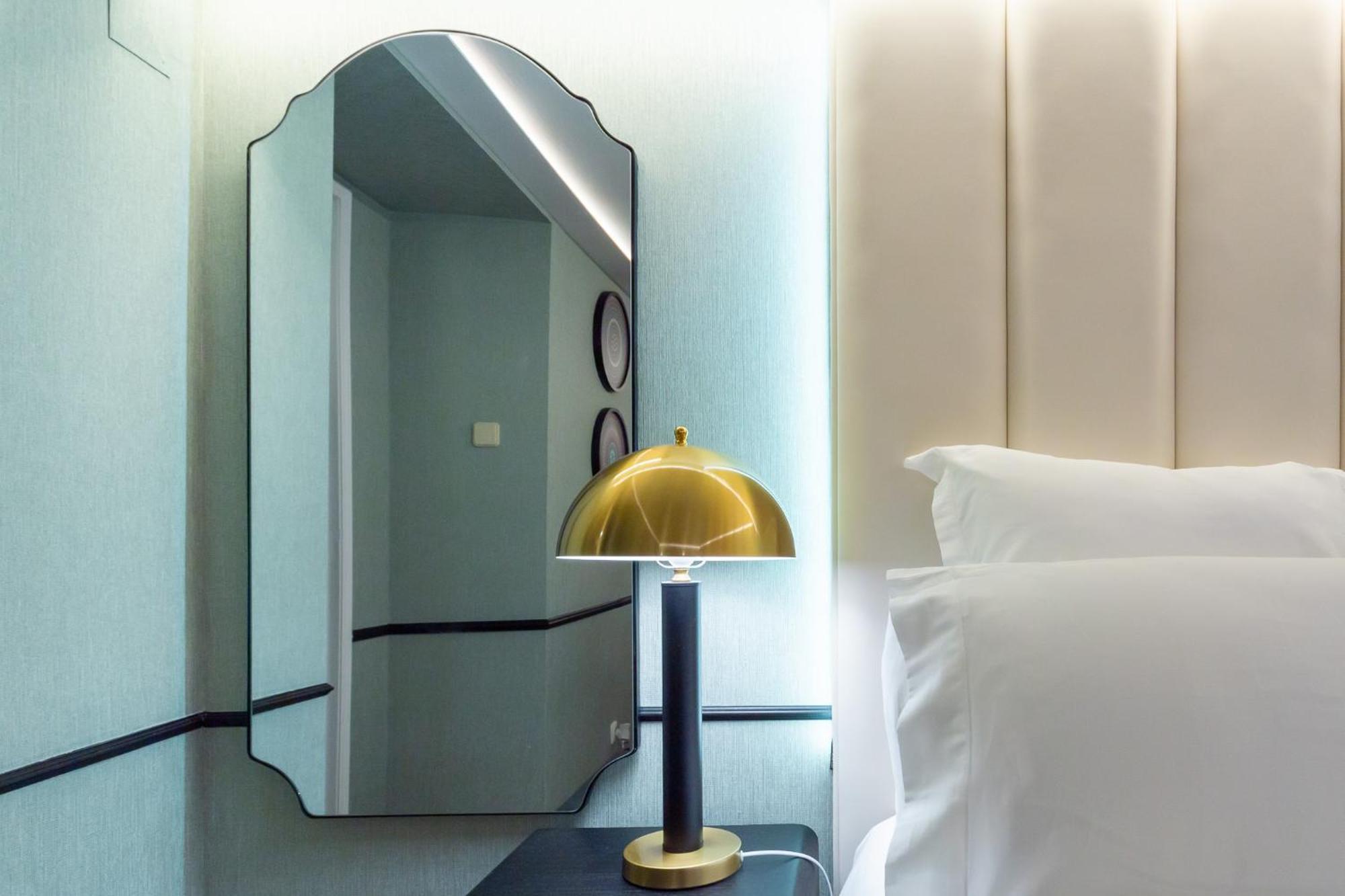 Camoes Lounge Apartment W/Courtyard Lissabon Buitenkant foto