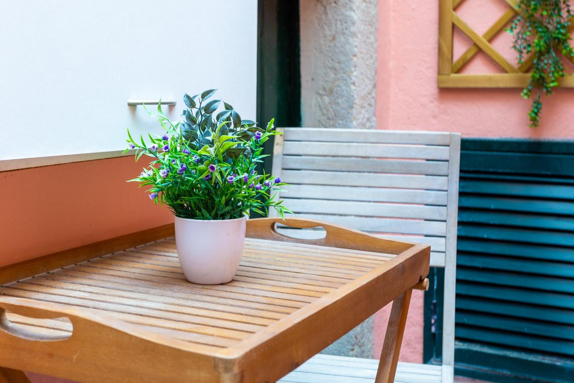 Camoes Lounge Apartment W/Courtyard Lissabon Buitenkant foto